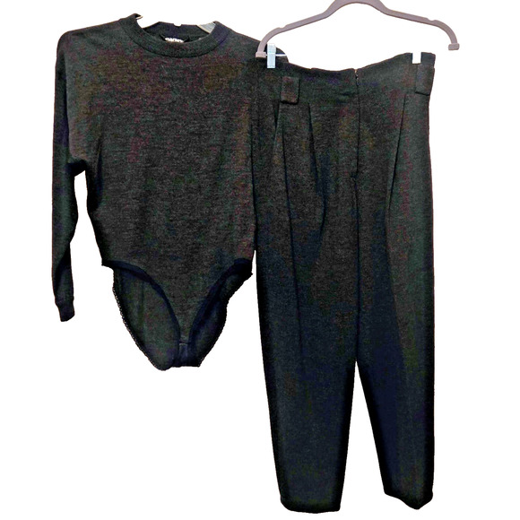 DKNY Vintage gray wool 2 piece sweater and pant set M - Picture 3 of 16
